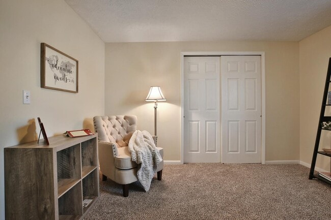 Building Photo - 1613 Worthington Row Dr