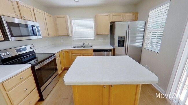 Building Photo - 249 Malamute Ln