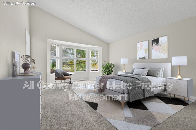 Building Photo - 5241 Helena St