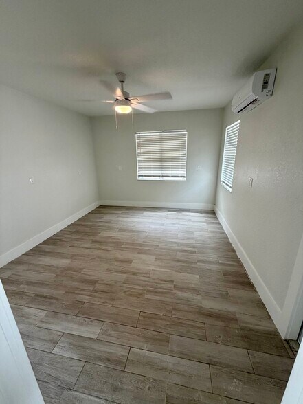 Building Photo - 154 147th Ave E