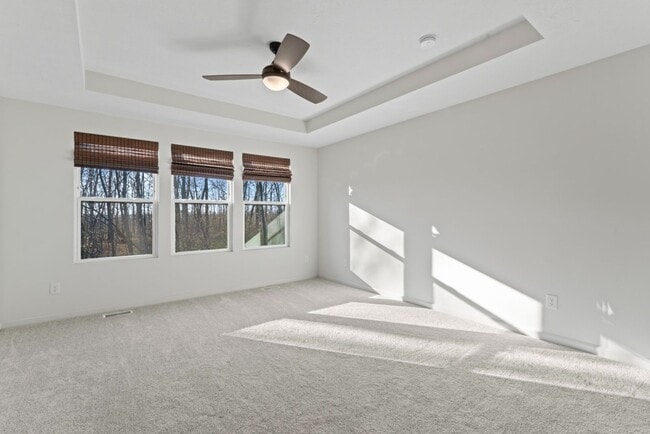 Building Photo - Luxury Townhome, Fishers Schools, Minutes ...