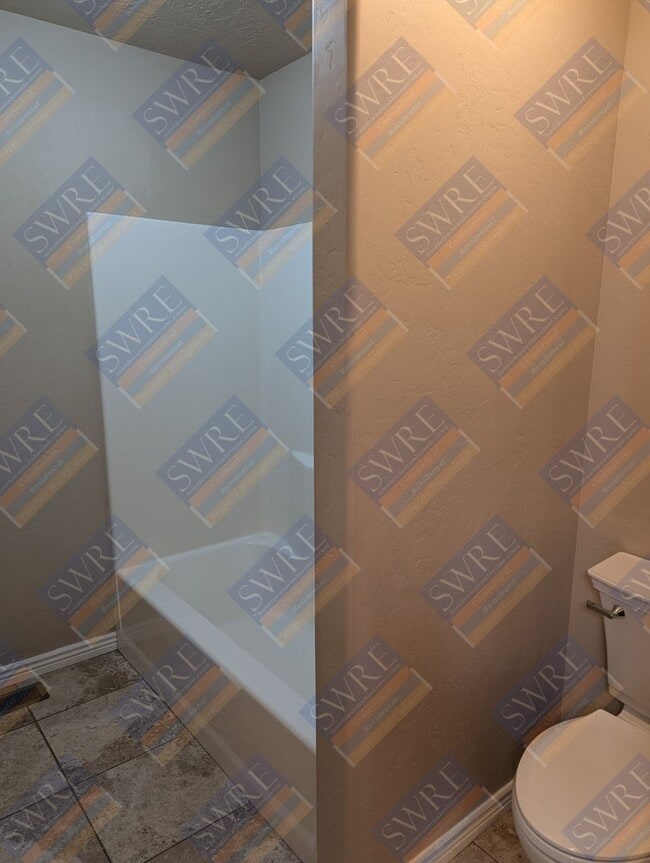 Building Photo - 3913 Goshawk Dr