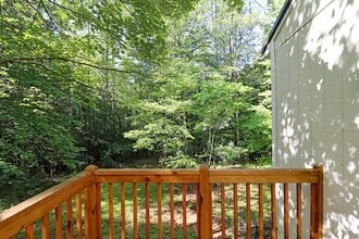 Building Photo - Pet-Friendly Crozet Cottage in a Private W...