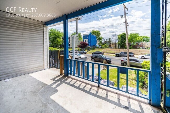 Building Photo - 5847 Willows Ave