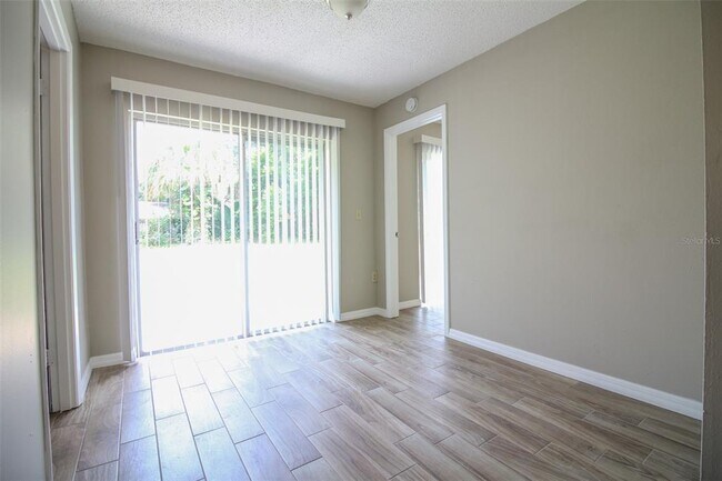 Building Photo - 4504 Holder Ct
