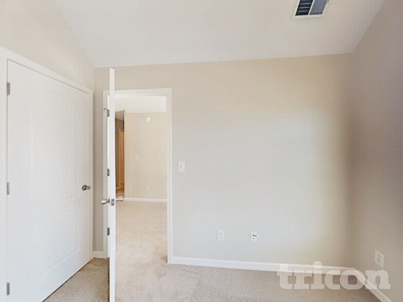 Building Photo - 6469 Snowden Dr