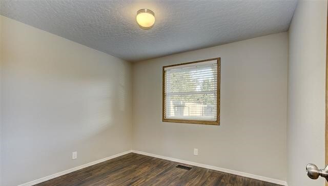 Building Photo - 5656 S Onaga Pl