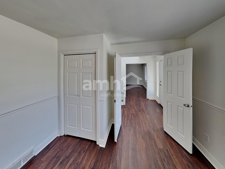 Building Photo - 436 N 2150 W