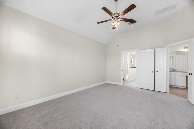 Building Photo - 11908 Briarwood Hill Way