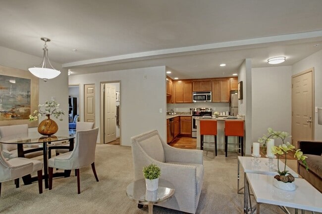 Building Photo - Windsong