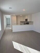 Building Photo - 5720 Mangas Cir