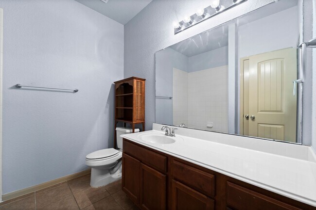 Building Photo - 8723 Sunrise Canter Dr