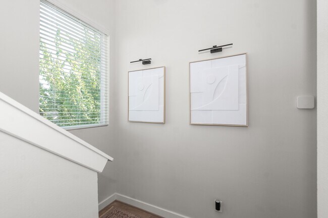 Building Photo - 816 Sienna Palm Ln