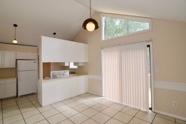 Building Photo - 4154 Arlington Rd