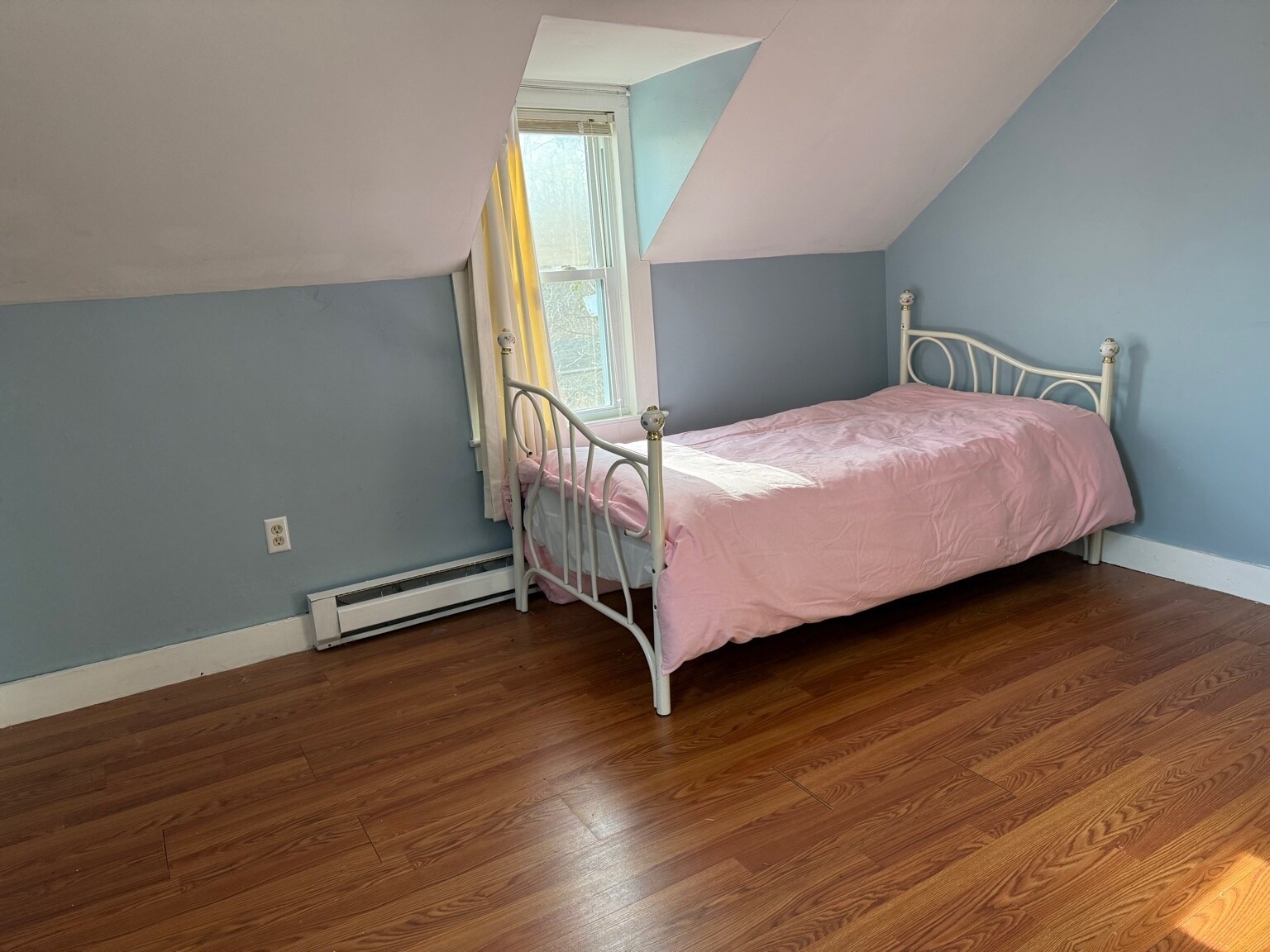 Building Photo - 120 Bloomingdale Rd