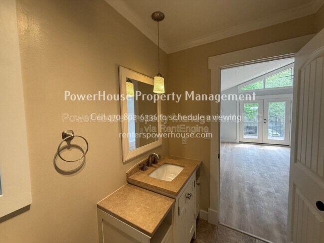 Building Photo - 120 Leeward Ln