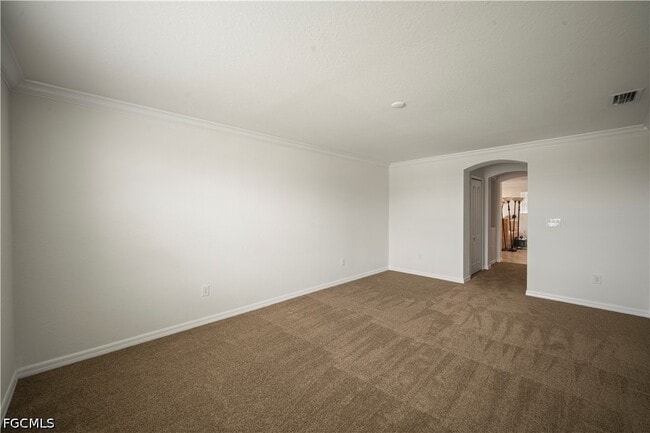 Building Photo - 4234 Bluegrass Dr