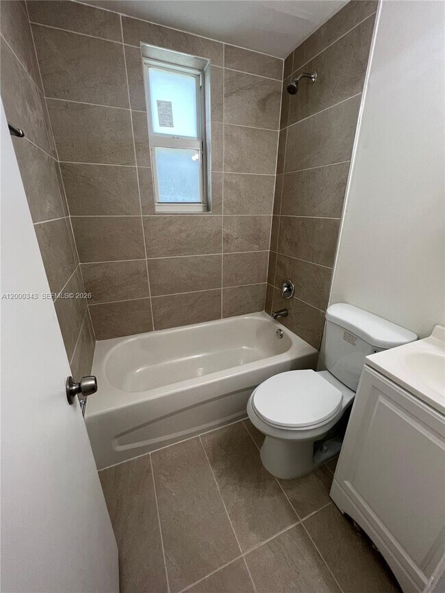 Building Photo - 1191 NW 8th Street Rd