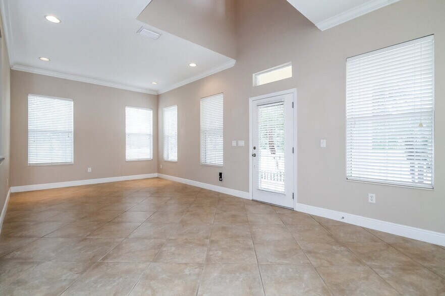Building Photo - 20103 Outpost Point Dr