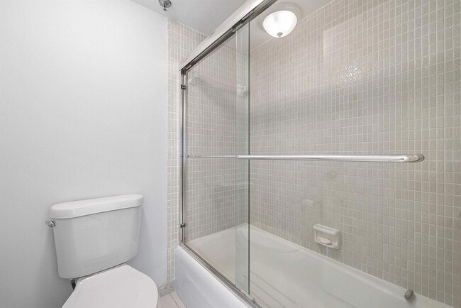 Building Photo - 3009 S Ocean Blvd