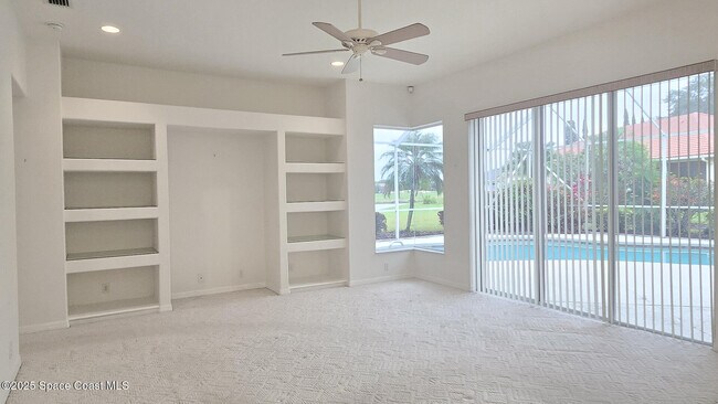 Building Photo - 7989 Bradwick Way