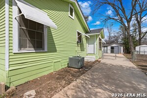 Building Photo - 1235 Sims Ave