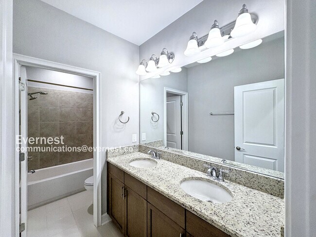 Building Photo - 28892 Perilli Pl