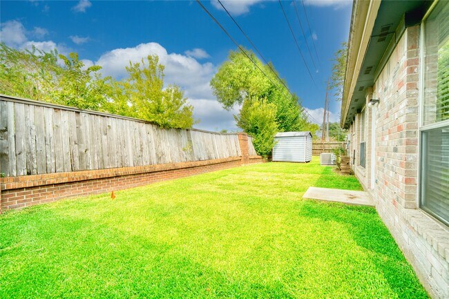 Building Photo - 4439 Morris Dr