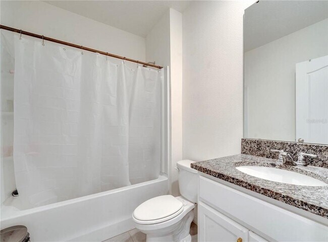 Building Photo - 417 Noble Ave