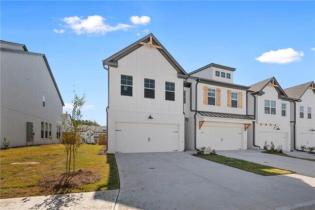 Building Photo - 64 Auburn Wds Dr
