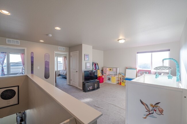 Building Photo - Stunning 3 Bed 2.5 Bath Home in Harvest Village