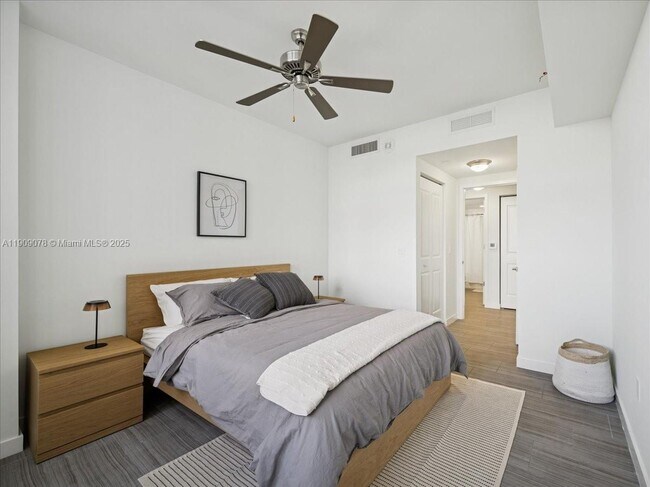 Building Photo - 1776 Polk St