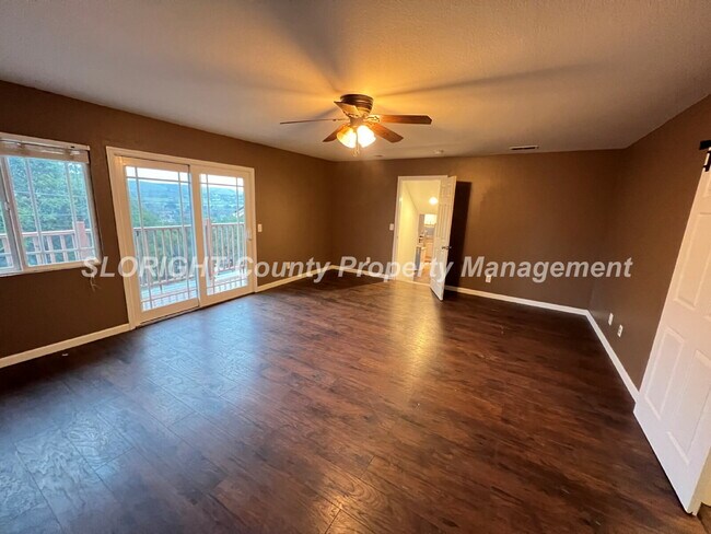 Building Photo - AVAILABLE MAY - Updated Home in Atascadero - 3 Bedroom / 2 Bathroom