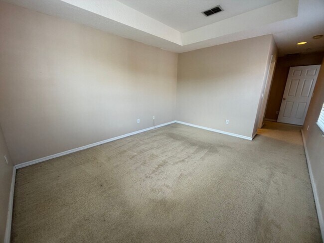 Building Photo - Beautiful 3BR/2.5BA Townhome in Gated Nona Preserve | Lake Nona