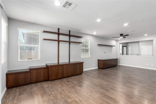 Building Photo - 5344 Bocopa St