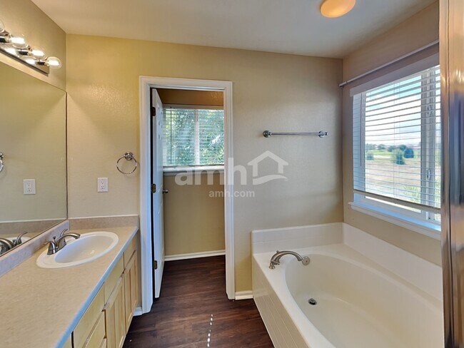 Building Photo - 20930 E 42nd Ave