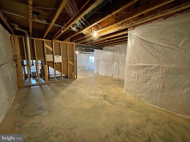 Building Photo - 23347 Sawara Ct