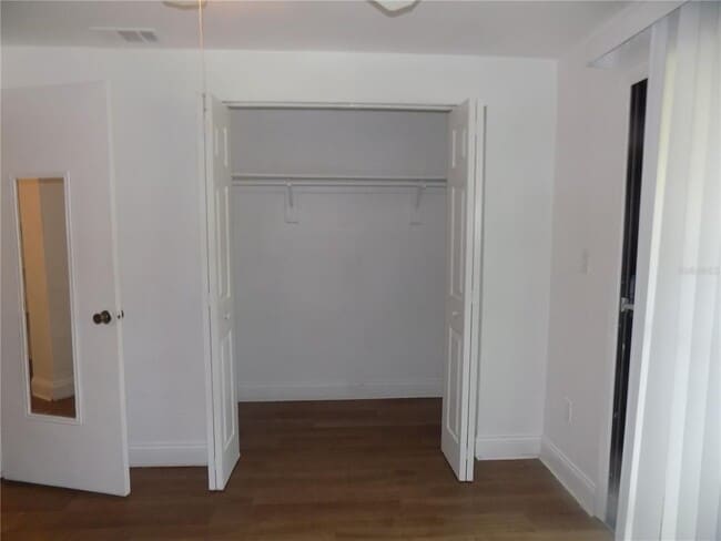 Building Photo - 713 SW 69th St