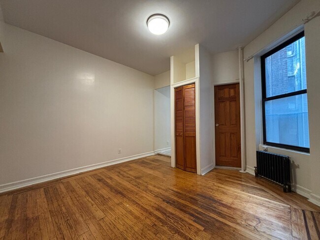 Floorplan - 3135 Broadway