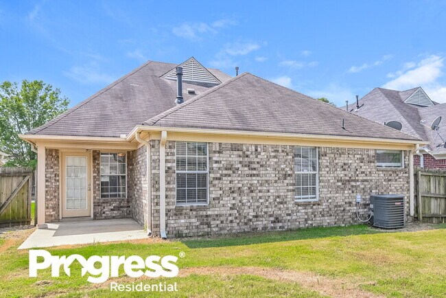 Building Photo - 9882 Wynngate Dr