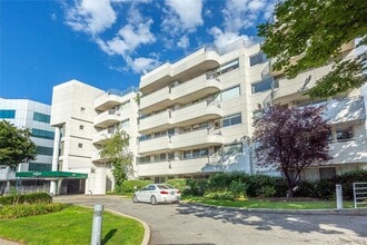 Building Photo - 88 Cutter Mill Rd