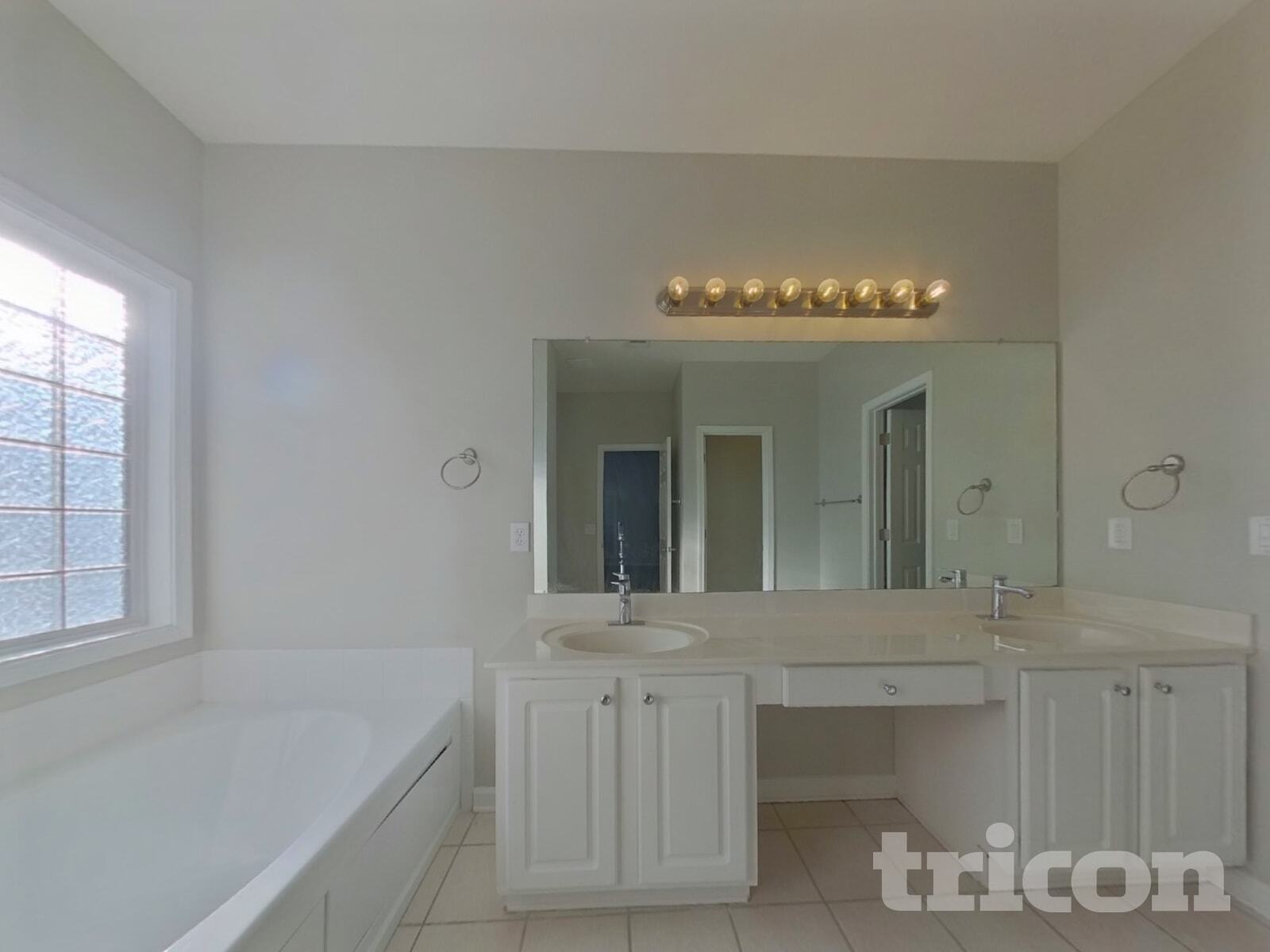 Building Photo - 3050 Lost Cabin Pl