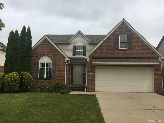 Primary Photo - 879 Autumn Ridge Dr