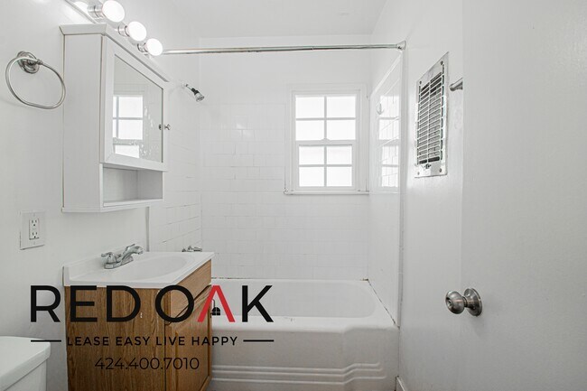 Building Photo - 4101 Wade St