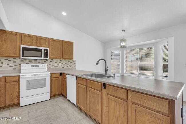 Building Photo - 8713 N 109th Ave