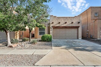 Building Photo - Move-In Ready 3 Bed / 2 Bath Home for Rent...