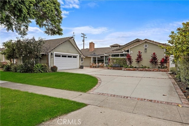 Building Photo - 3082 Rowena Dr