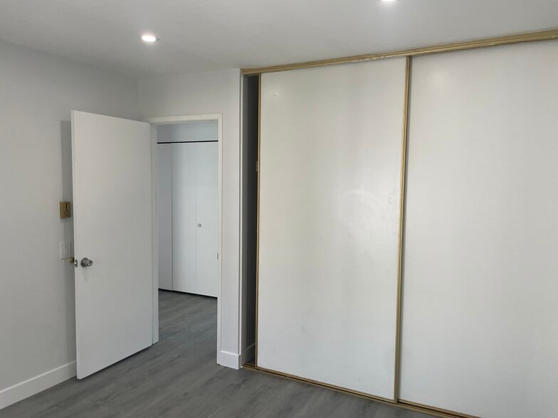 Building Photo - 79 Wildwood