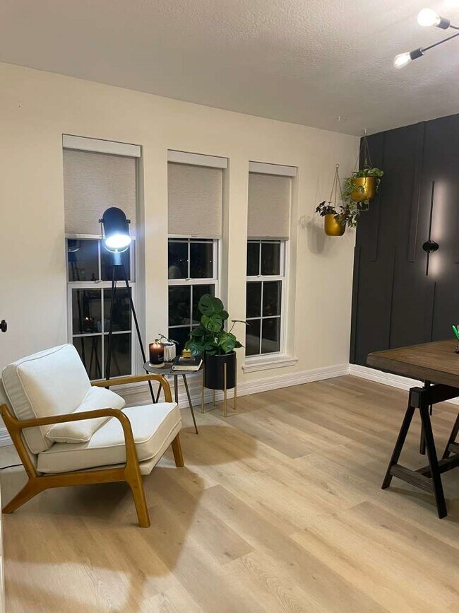 Building Photo - 18014 Vintage Wood Ln