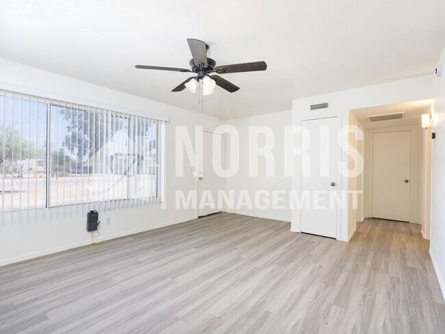 Building Photo - 26405 W Sherbundy Dr